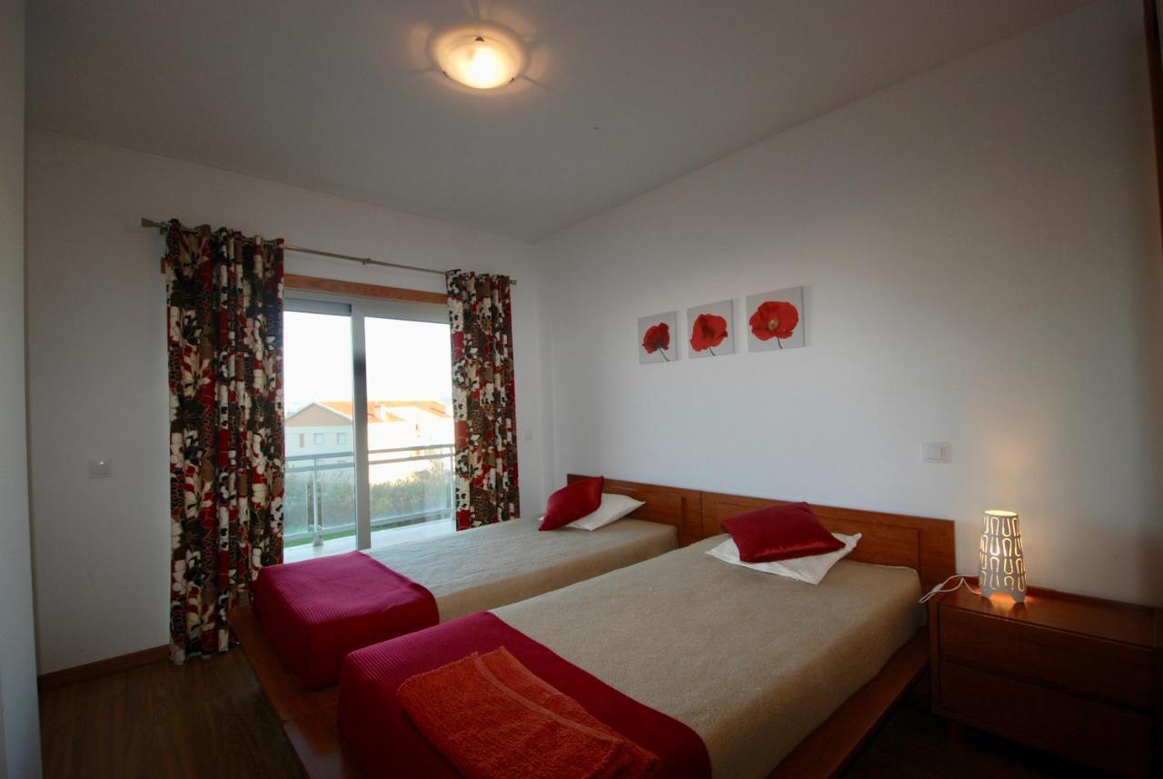 Solar - Sea View Apartment With Pool São Martinho do Porto Exterior foto